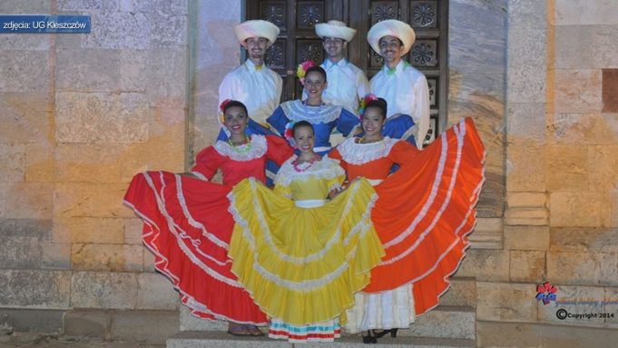 Folklorystycznie i egzotycznie