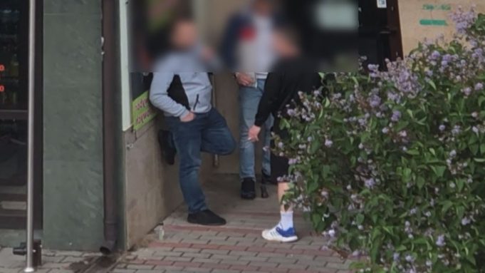 Zbytnie rozluźnienie i łamanie przepisów