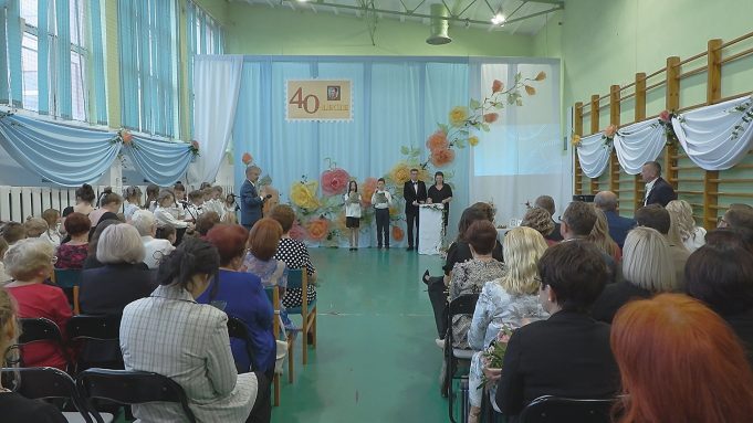 „Ósemce” stuknęła „czterdziestka”