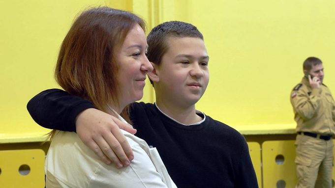 13-letni Kuba uratował życie przygniecionemu mężczyźnie. Dziś odebrał gratulacje