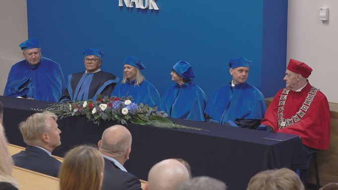 30 lat Społecznej Akademii Nauk