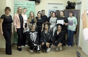 Pająki i wampiry – fryzjerskie inspiracje w ZSP nr 2