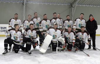 Gorące emocje na miejskim lodowisku. Royal Rams mistrzami pod wodzą Marcina Kolusza