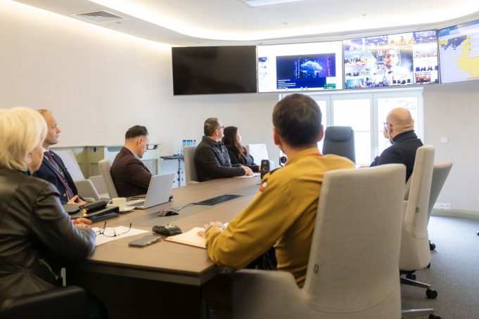 gov, D. Ryl, konferencja