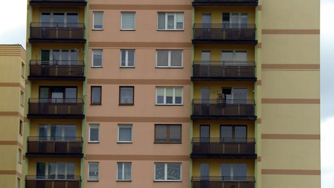 bloki, mieszkania, 2026