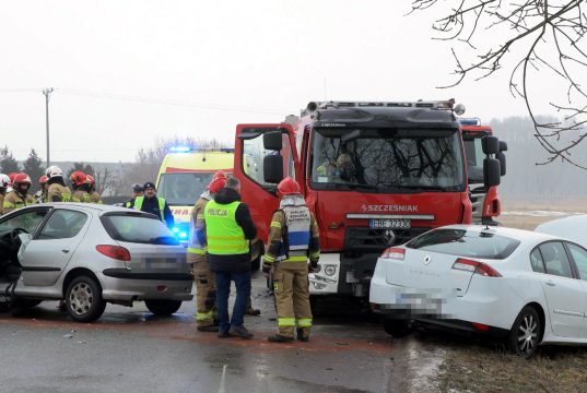 Niebezpieczny poranek na drogach regionu