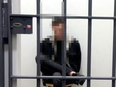 Policja złapała podejrzanego o rozbój z użyciem noża