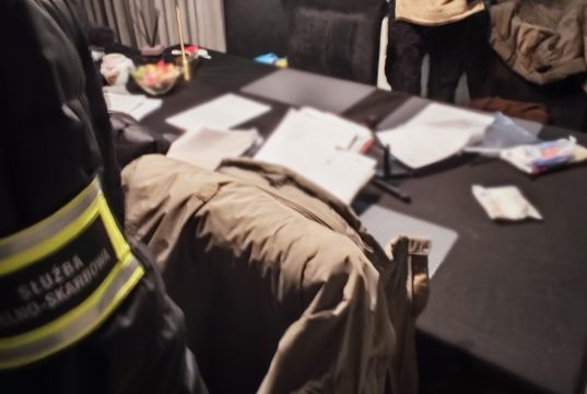 Sześć osób zatrzymanych przez KAS i ABW