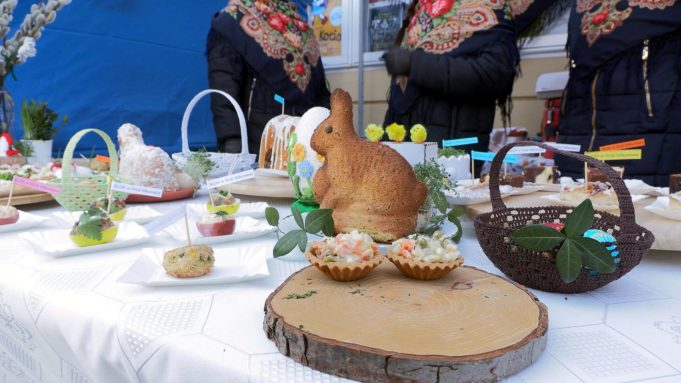 Piknik Wielkanocny na Placu Narutowicza