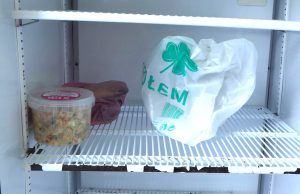 Nie marnuj jedzenia, skorzystaj z lodówki społecznej