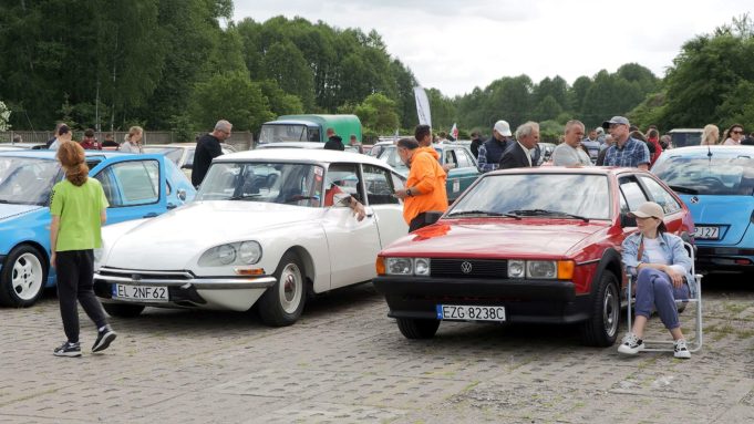 Zelów: Pojazdy z „duszą” – IX Wystawa Pojazdów Zabytkowych
