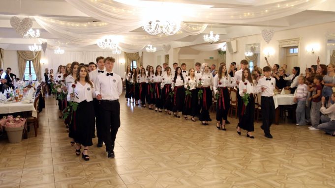 Bal ósmoklasistów z ZSP nr 9