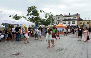 Osiedlowe lato w mieście i zielone prezenty dla mieszkańców