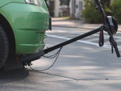Hulajnoga elektryczna, rower i osobowa Kia – niebezpieczne zdarzenie przy Wojska Polskiego