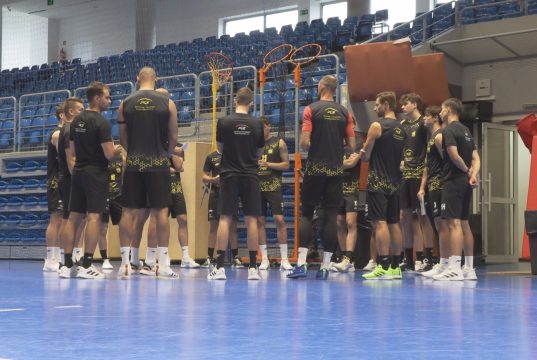 Siatkarze spotkali się w Energii