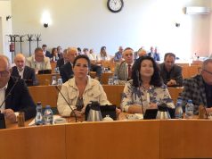 Sesja Rady Powiatu: Dyskusja o dodatkach dla nauczycieli