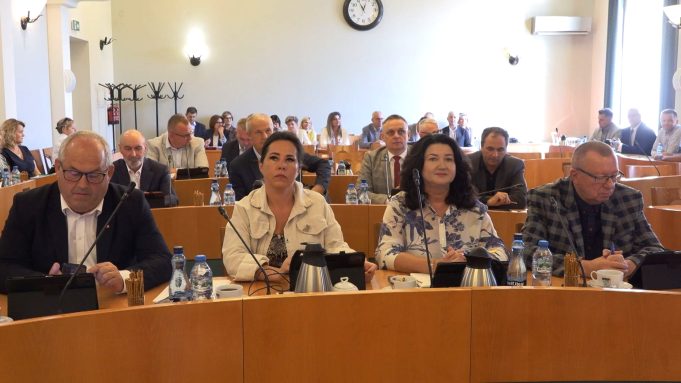 sesja rady powiatu 2026, sierpień