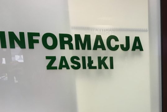 Kontrole zwolnień lekarskich. W Łódzkiem cofnięto lub wstrzymano niemal 900 zasiłków