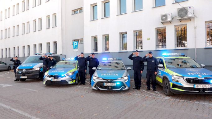 KPP w Belchatowie, 2026, oddali hołd