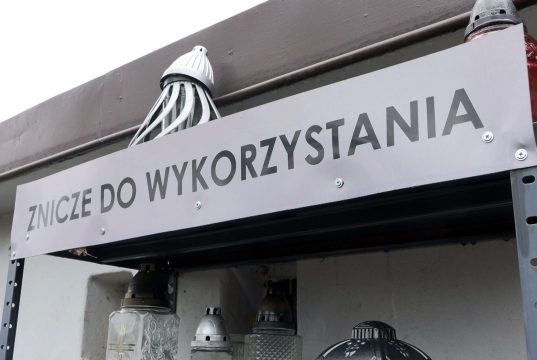 Zamiast do kosza, oddaj do zniczodzielni